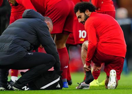 محمد صلاح وروبرتسون مهددان بالغياب عن مواجهة كريستال بالاس 