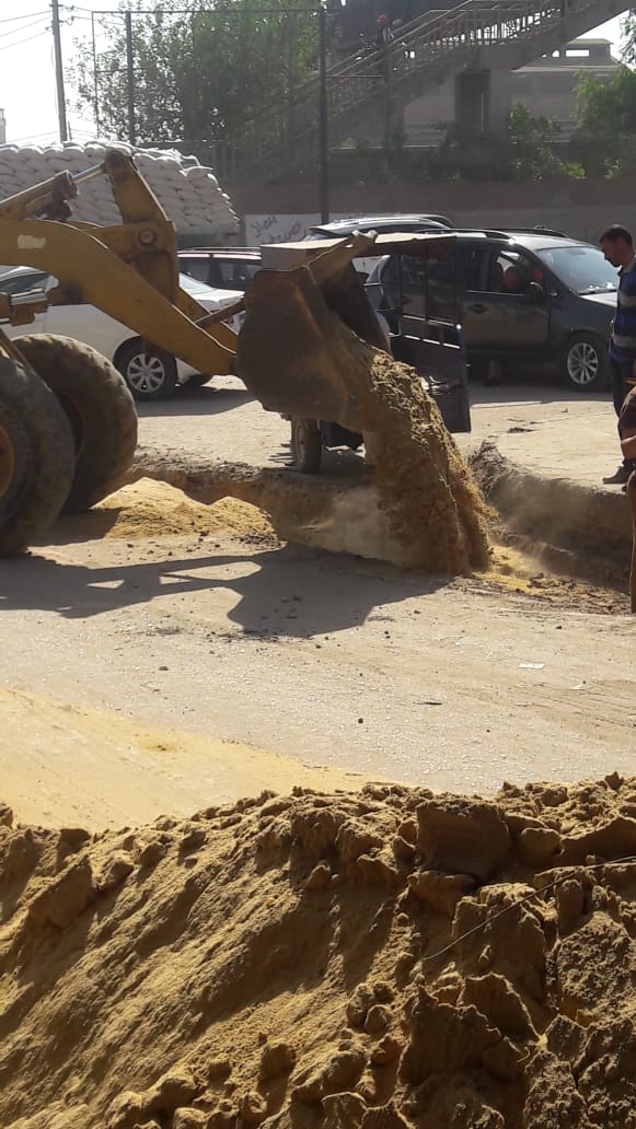 أعمال رصف وتطوير شوارع مدينة كفر الزيات