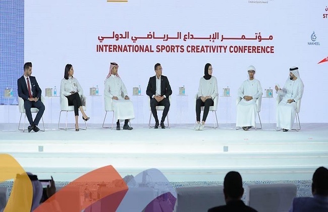 أحمد الجندي يتحدث في مؤتمر الإبداع الرياضي الدولي بالإمارات |صور
