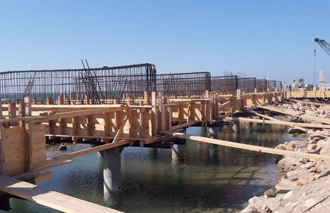الآثار إنجاز ٪ من مشروع حماية الشواطئ حول قلعة قايتباي بالإسكندرية