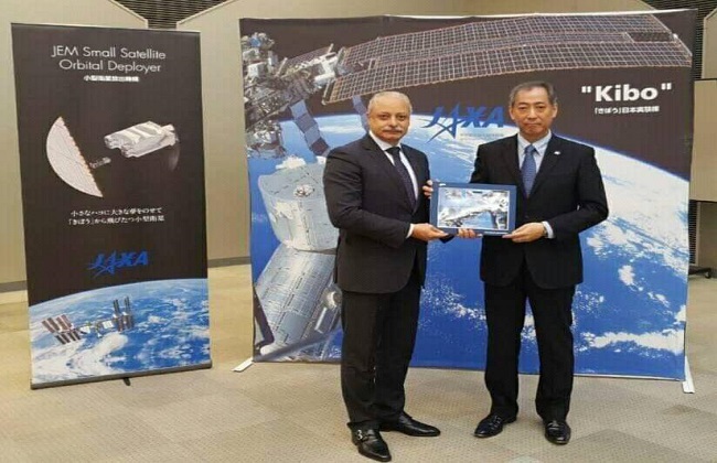 السفارة المصرية في اليابان تُشارك في مراسم إطلاق قمر صناعي من نوع كيوب سات | صور