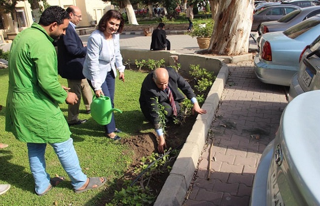 مبادرة جمل بلدك في طب عين شمس