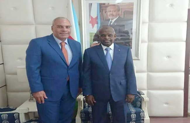 رئيس وزراء جيبوتي يستقبل السفير المصري 