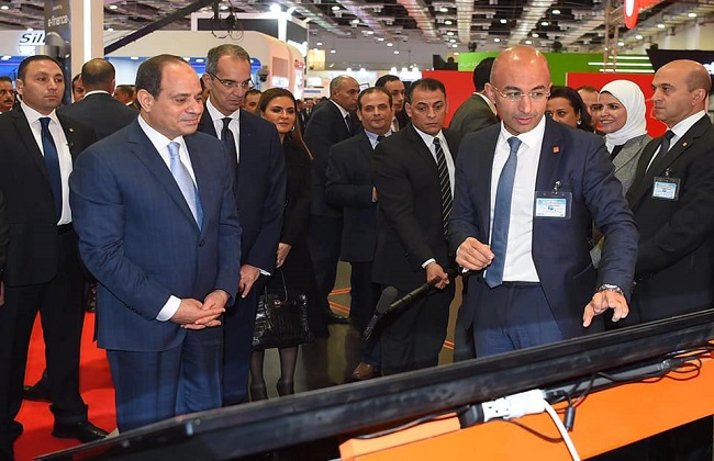 الرئيس السيسي مصر على استعداد للتعاون مع القطاع الخاص لإطلاق منصة رقمية تجارية في القارة الإفريقية