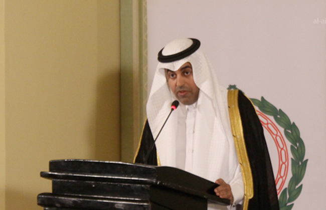 رئيس البرلمان العربي يشيد بدعوة السعودية لعقد قمة استثنائية لمجموعة العشرين لمواجهة كورونا