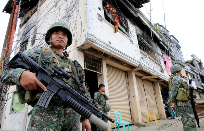 مقتل شخصين خلال عملية إنقاذ رهينتين إندونيسيتين في الفلبين