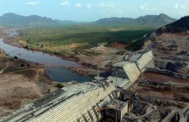رويترز وزير المياه الإثيوبي يعلن بدء ملء سد النهضة 