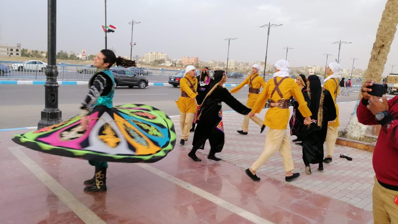 انطلاق مهرجان للفنون الشعبية على هامش ماراثون زايد الخيري بالسويس