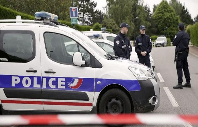 الداخلية الفرنسية إحباط عمل إرهابي واحتجاز أربعة أشخاص مشتبه بهم
