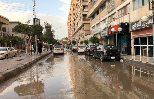جهود لإزالة آثار الأمطار الغزيرة من مدن وقرى  كفر الشيخ | صور  