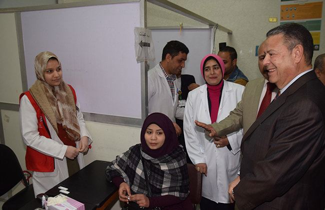 افتتاح عيادتين للأسنان والإعاقة البصرية بمستشفى الرمد في بني سويف |صور 