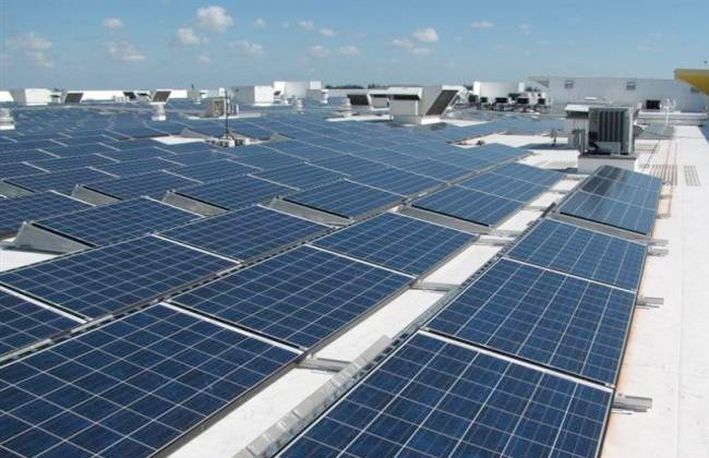 تقدم جديد في تحويل ألواح زجاج المباني إلى مولدات للطاقة الشمسية - بوابة  الأهرام