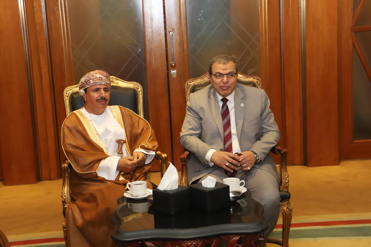 لقاء وزير القوى العاملة مع عبد الله بن ناصر البكري