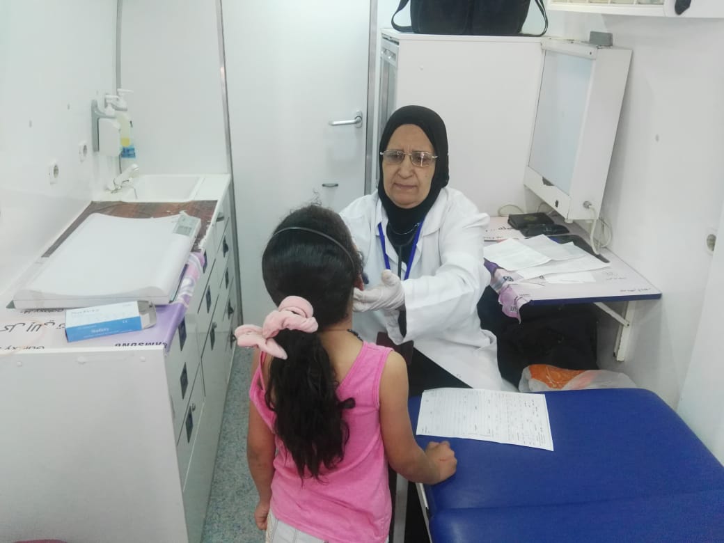 صحة الأقصر تطلق قافلة طبية تضم  تخصصا إلى وحدة الشيخ عامر بالقرنة 