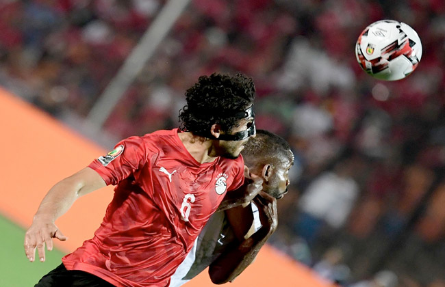 مصر تتأهل إلى دور الـ16 بعد الفوز على الكونغو بثنائية