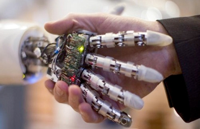 باحثون يطورون حاسة لمس عند الروبوتات تفوق مثيلتها عند البشر