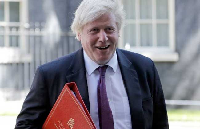 نقل رئيس الوزراء البريطاني إلى العناية المركزة بعد تدهور حالته الصحية على خلفية إصابته بفيروس كورونا
