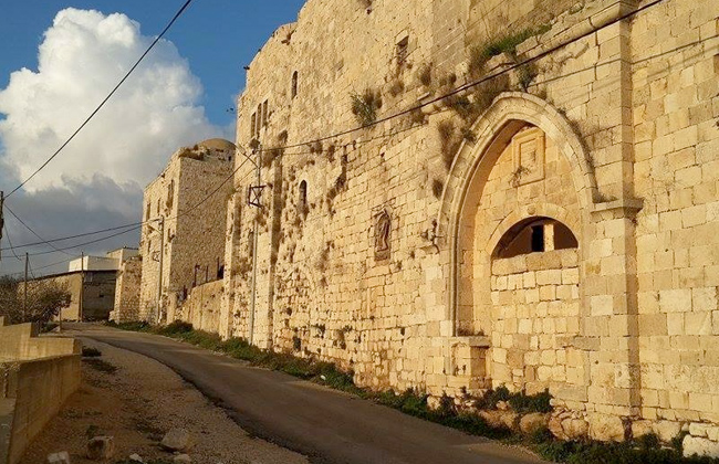 مدينة كور الفلسطينية  شاهدة على العصور الرومانية والمملوكية والعثمانية