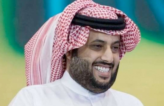 تركي آل الشيخ يعد بمكافأة للاعبي الهلال السعودي حال التتويج بدوري الأبطال