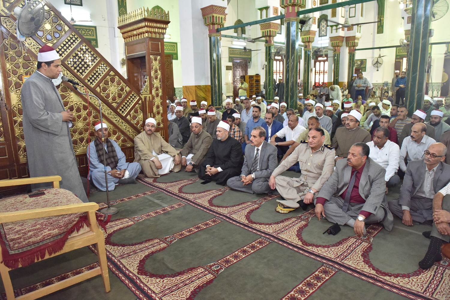 محافظ أسيوط يشهد احتفال الأوقاف بالعام الهجري الجديد بمسجد ناصر | صور