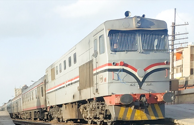 إحالة المسئولين عن واقعة تحرك قطار شبين القناطر بدون سائق للنيابة الإدارية