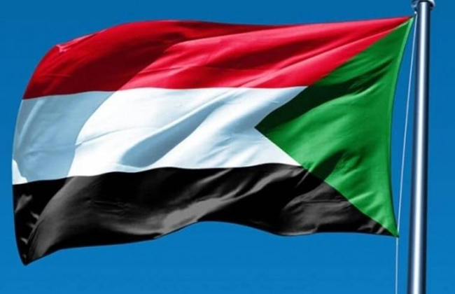 وفد قوى الحرية والتغيير السودانية يصل إلى القاهرة