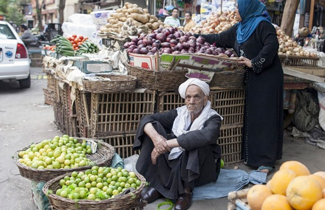 بين ضبط الأسعار وجذب الاستثمار هل تحقق البورصة السلعية المعادلة الصعبة؟