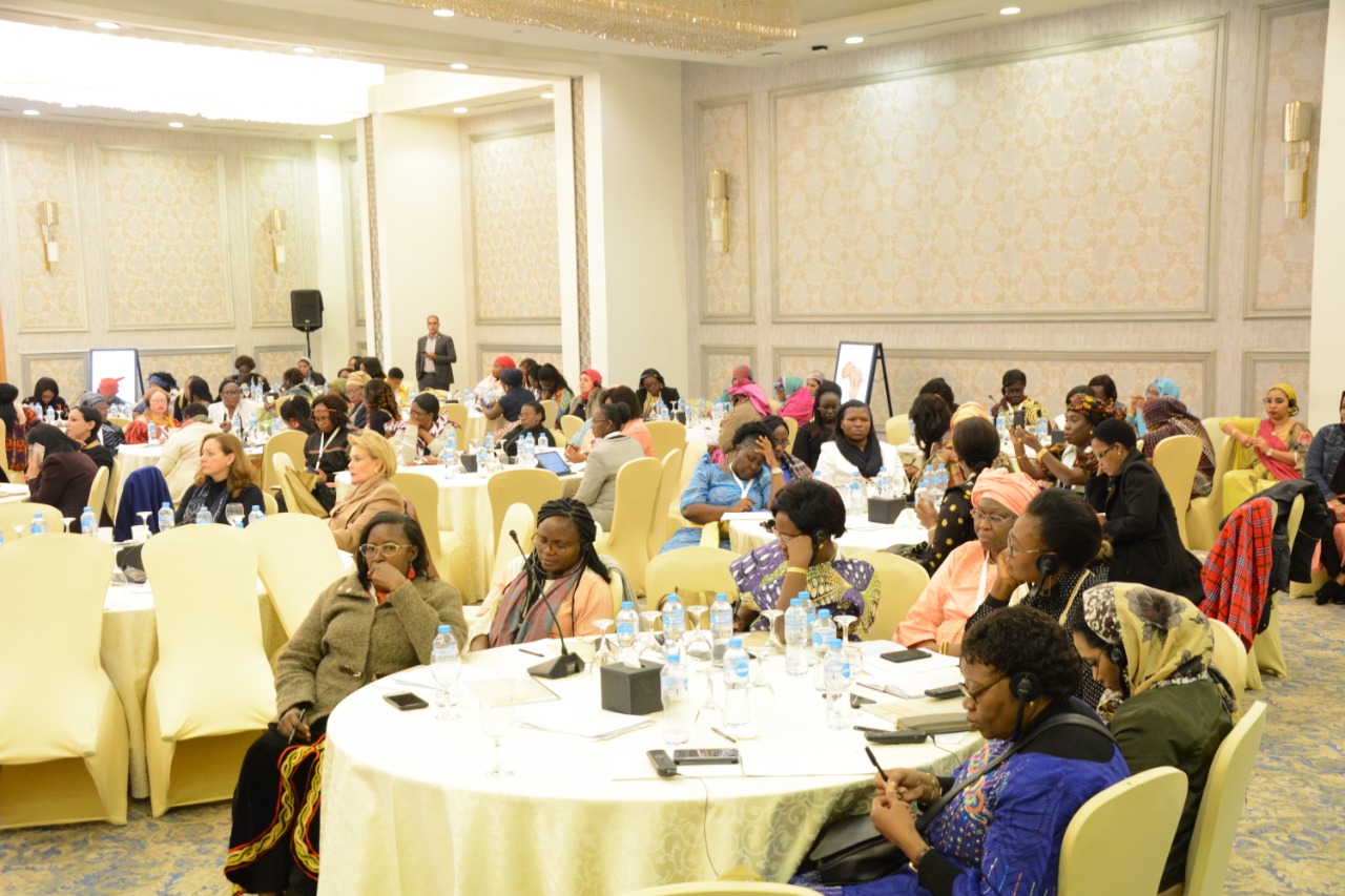  	"التخطيط" و"القومي للإدارة" يختتمان برنامج القيادة التنفيذية للمرأة الإفريقية