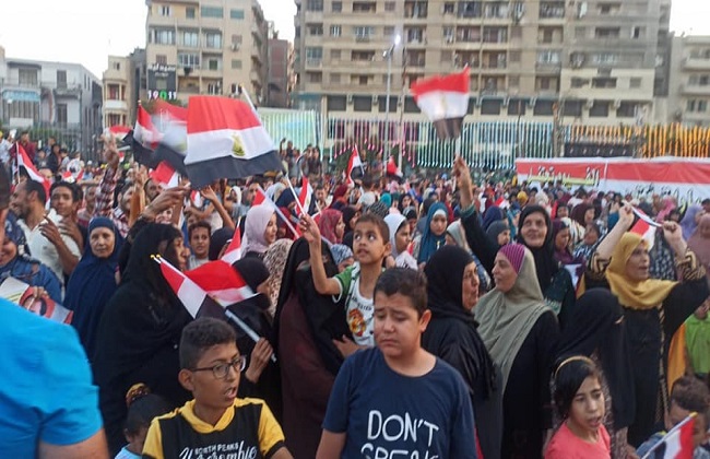 «تحيا مصر تحيا مصر هتافات تعلو وسط الفيوم احتفالا بانتصارات أكتوبر | صور 