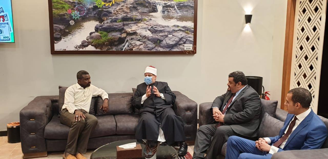 لقاء وزير الأوقاف السوداني، والدكتور مختار جمعة