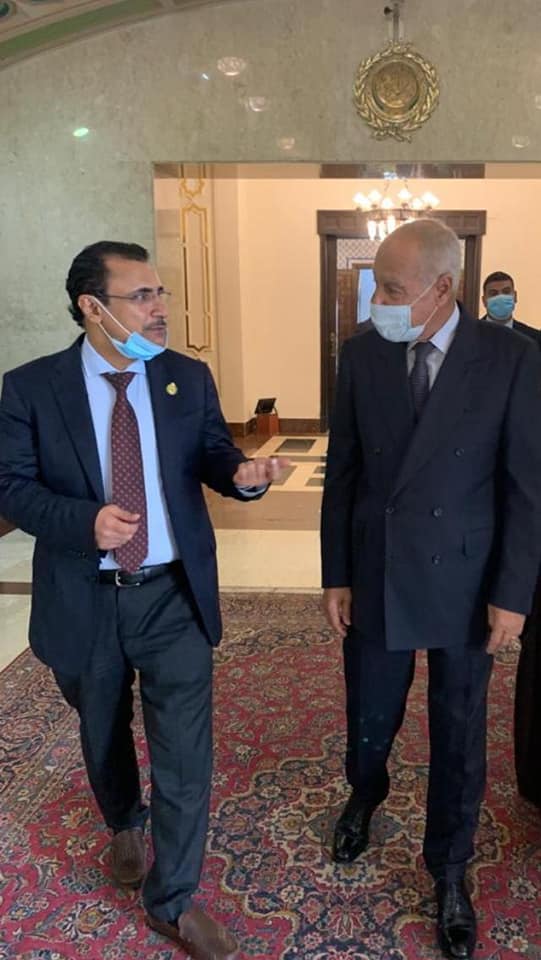 اجتماع تشاورى مع رئيس البرلمان العربي