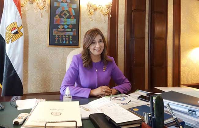 وزيرة الهجرة تجيب على استفسارات المصريين بالخارج حول انتخابات «النواب