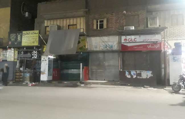 التزام أصحاب المحلات والمقاهي بقرار الغلق في أسوان | صور
