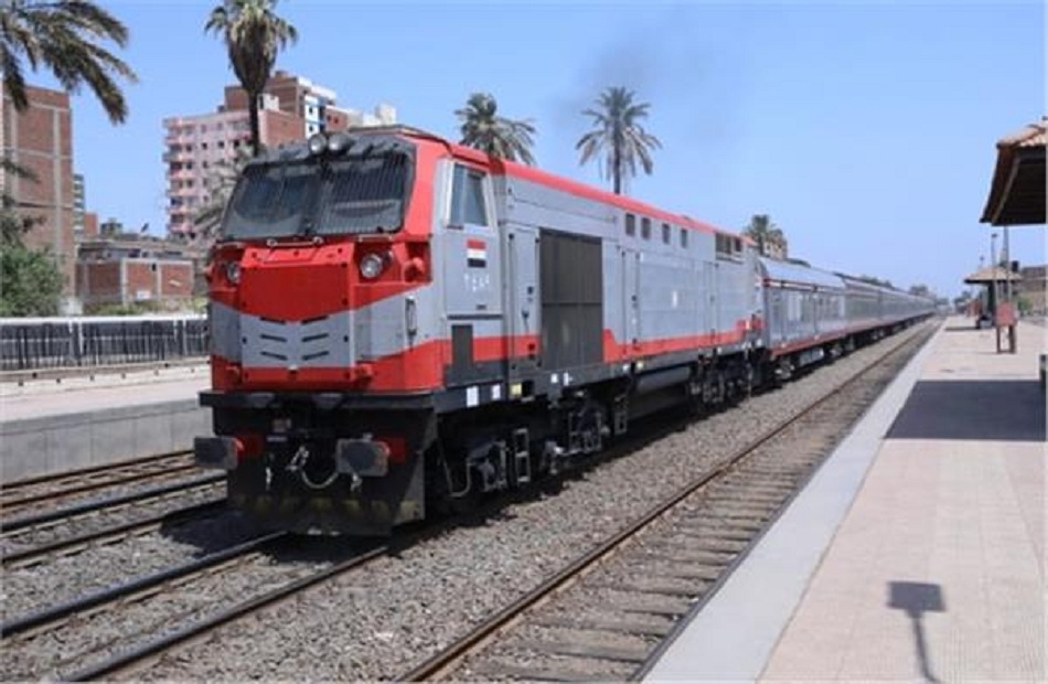 مواعيد القطارات المكيفة والروسي على خط القاهرة  الإسكندرية والعكس اليوم الثلاثاء  أبريل 