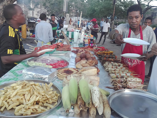  زنجبار أيقونة جمال على الطراز العربى 