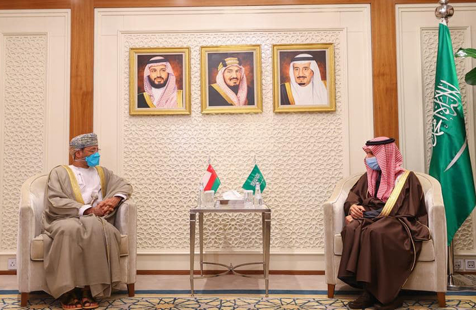 وزير الخارجية العُماني زيارتي السعودية والكويت لتعزيز العمل الخليجي المشترك | صور
