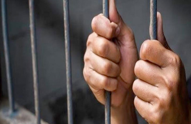 حبس المتهم بقتل زوجته بسبب مصروف المنزل في أوسيم