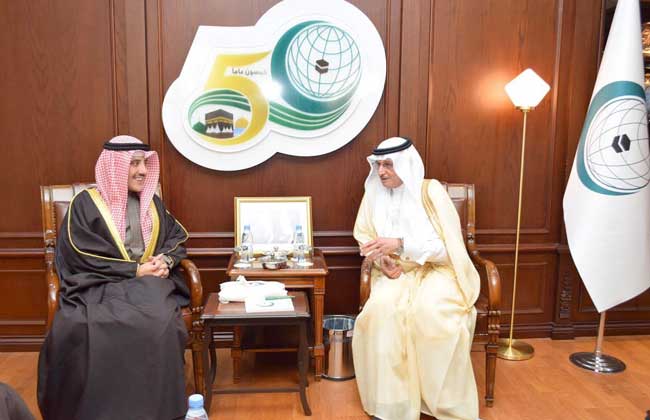 الأمين العام لمنظمة التعاون الإسلامي يستقبل وزير الخارجية الكويتي الجديد