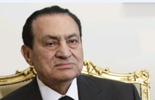 اسم الرئيس الأسبق مبارك يتصدر «تويتر و«فيسبوك