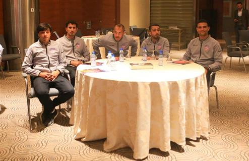 اجتماع تحضيري لحكام الأدوار النهائية في بطولة كأس العرب | صور