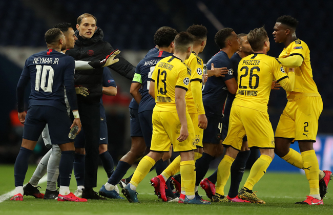 باريس سان جيرمان يهزم دورتموند دون جمهور ويتأهل إلى ربع نهائي دوري الأبطال