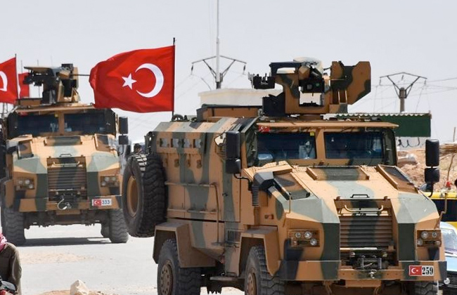 «الدفاع الروسية تفجير مدرعتين عسكريتين للقوات التركية في إدلب السورية