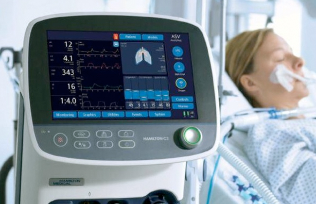 دراسة تشارك مرضى كوفيد أجهزة التنفس لفترة قصيرة قد يكون آمنا