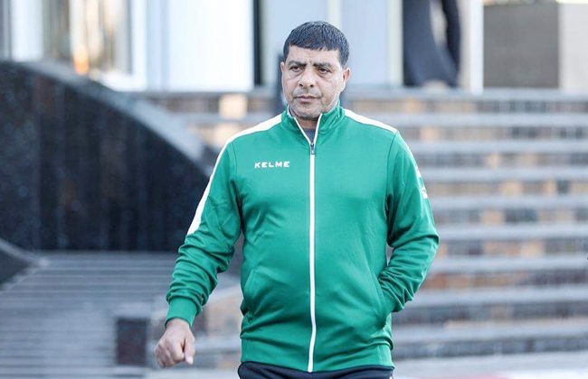  «العشري يطمئن على لاعبي المصري بعد شائعات تفشي كورونا في بورسعيد
