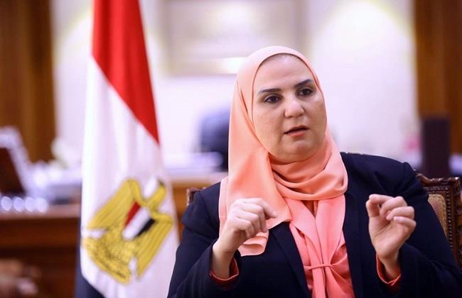 وزيرة التضامن فرق من الهلال الأحمر لتقديم الدعم النفسي للأطفال والأرامل في حريق كنيسة أبو سيفين