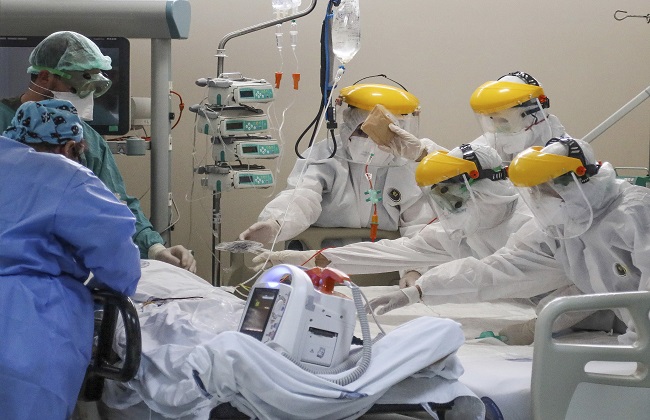 مستشفى العزل بقها تعلن خروج  حالات بعد شفائهم من فيروس كورونا