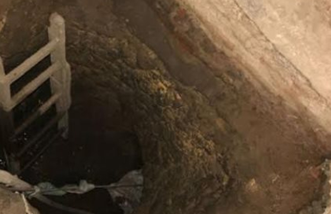 انتشال جثتين لشخصين من داخل حفرة آثار في البساتين 