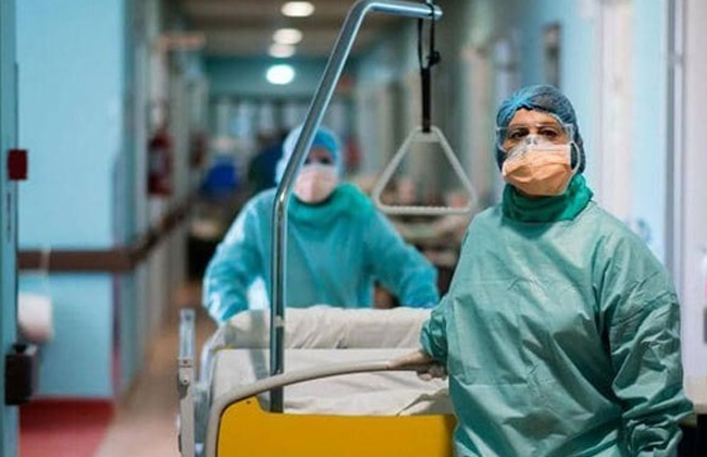  طبيبا سعوديا يوثقون دور المملكة الإنساني في مستشفيات ألمانيا لمكافحة فيروس كورونا