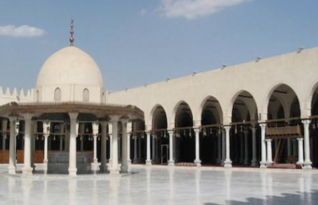 الأوقاف  ضوابط لفتح مسجد عمرو بن العاص ونقل صلاة العشاء والتراويح