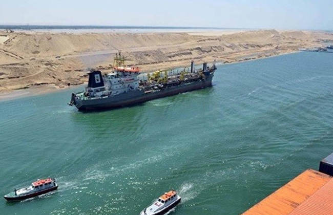 قناة السويس تسجل عبور  سفينة خلال شهر مايو بحمولات , مليون طن